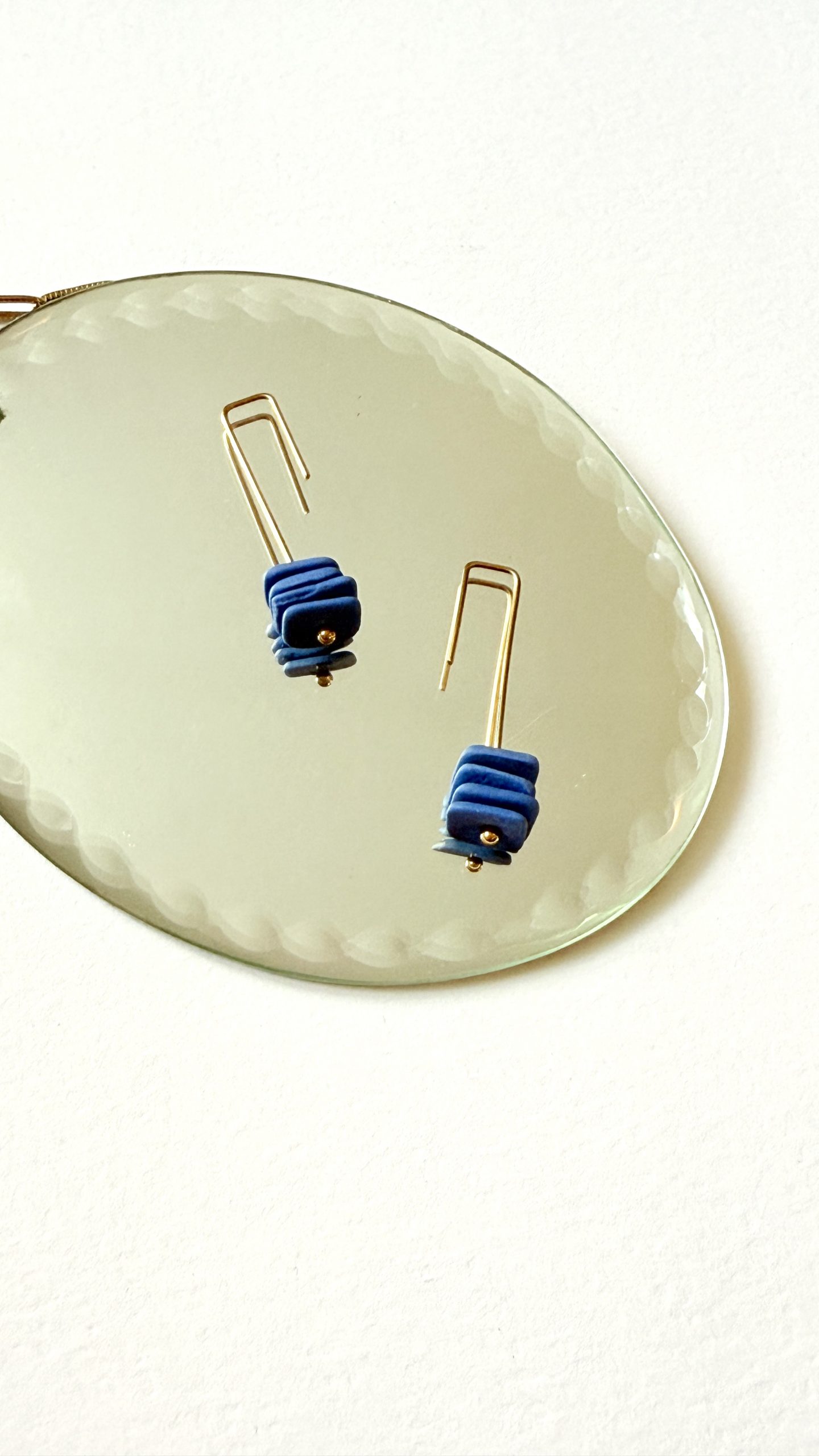 Boucles d’oreilles Aube en Porcelaine Bleu